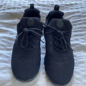 Black Nikes- never worn